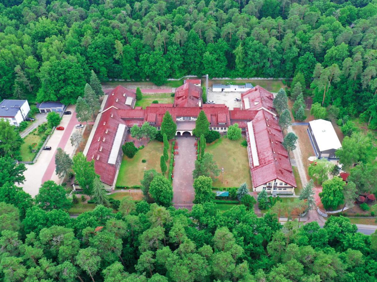 Hotel Zacisze Natura Tour Spała Zewnętrze zdjęcie